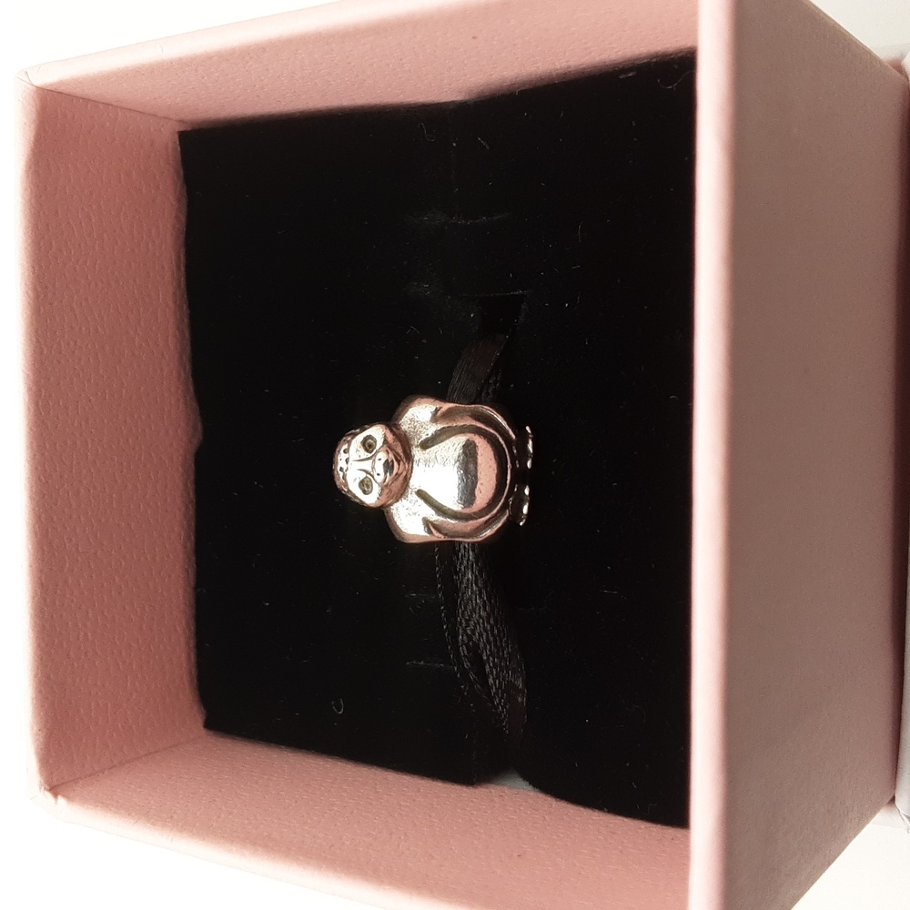 Rare Authentic Pandora Penguin Spotted Head Bead Charm - EUC